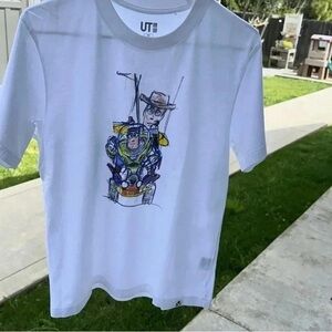 UNIQLO UT White Graphic T-Shirt with Toy Story Design Size XS
